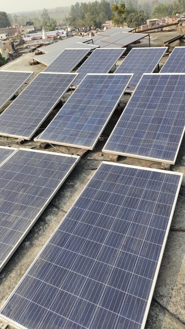 people conscious of saving energy