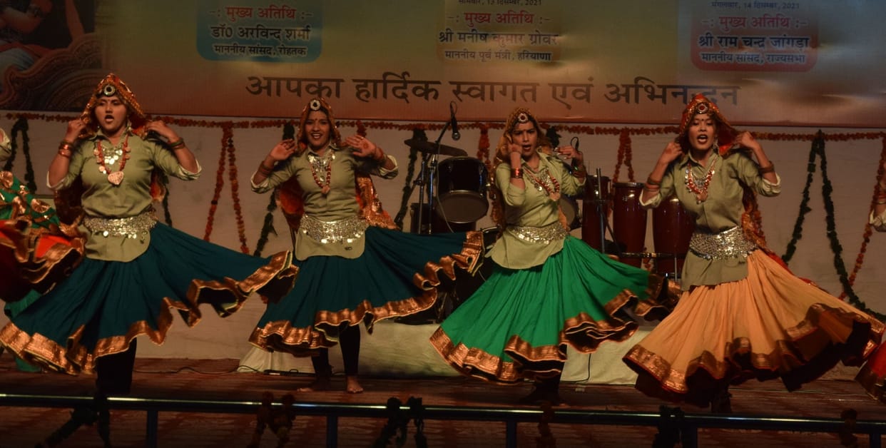 Nandgaon, Barsana and Dharmanagari came alive in Shri Ram Rangshala