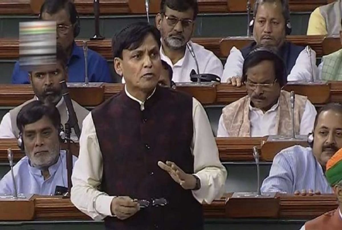 Parliament Winter Session Updates 115 daily wagers 63 housewives committed suicide in 2021 China issue echoed
