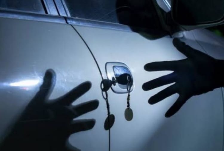 Car Snatched from teenager in Amritsar