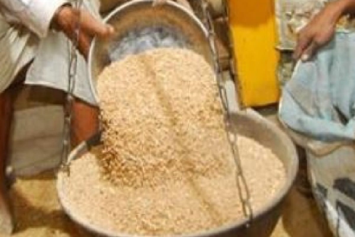 Jharkhand government decided for the ration card holders that they have to take ration every month
