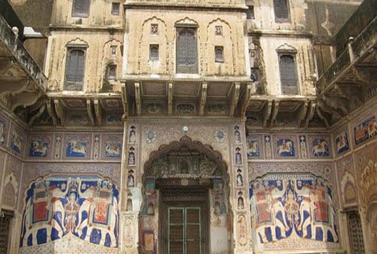 The Shekhawati haveli located in Jhunjhunu are suffering due to corruption