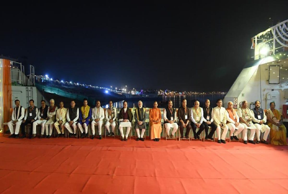 PM Modi cm yogi in varanasi up cabinet meeting to be held in Kashi Vishwanath Dham is likely to be postponed know reason
