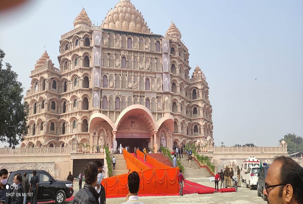 PM modi visit varanasi seven storey Swarved Mahamandir is very unique in itself