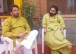मथुरा। पत्रकारों से वार्ता करते बॉलीवुड कलाकार शेखर सुमन।