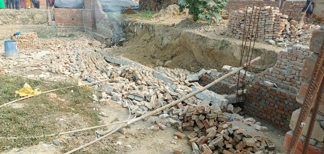 Hathras: nephew dies after being buried in the rubble of the wall, maternal uncle injured