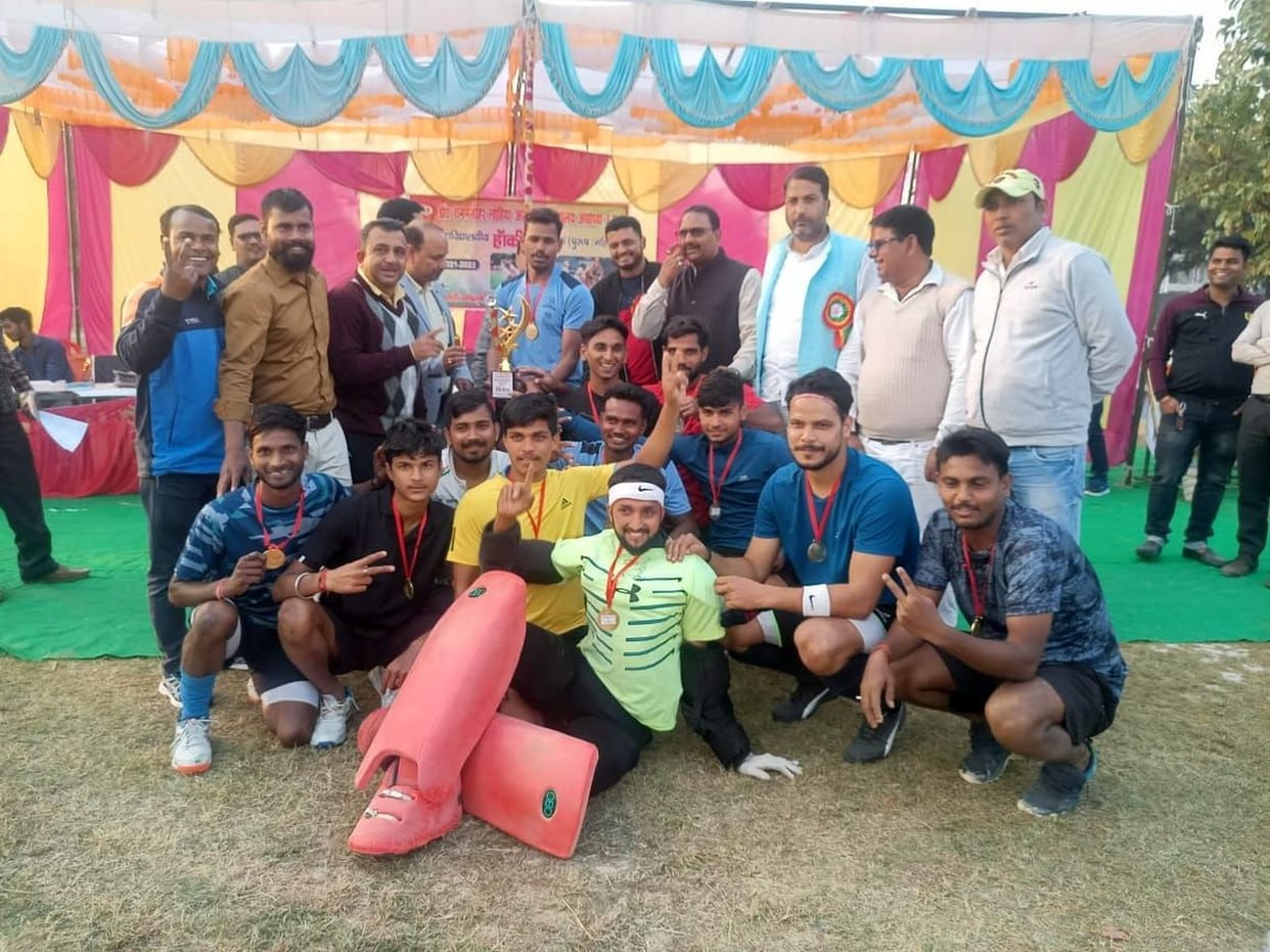 Dev Indravati's team tops in hockey competition