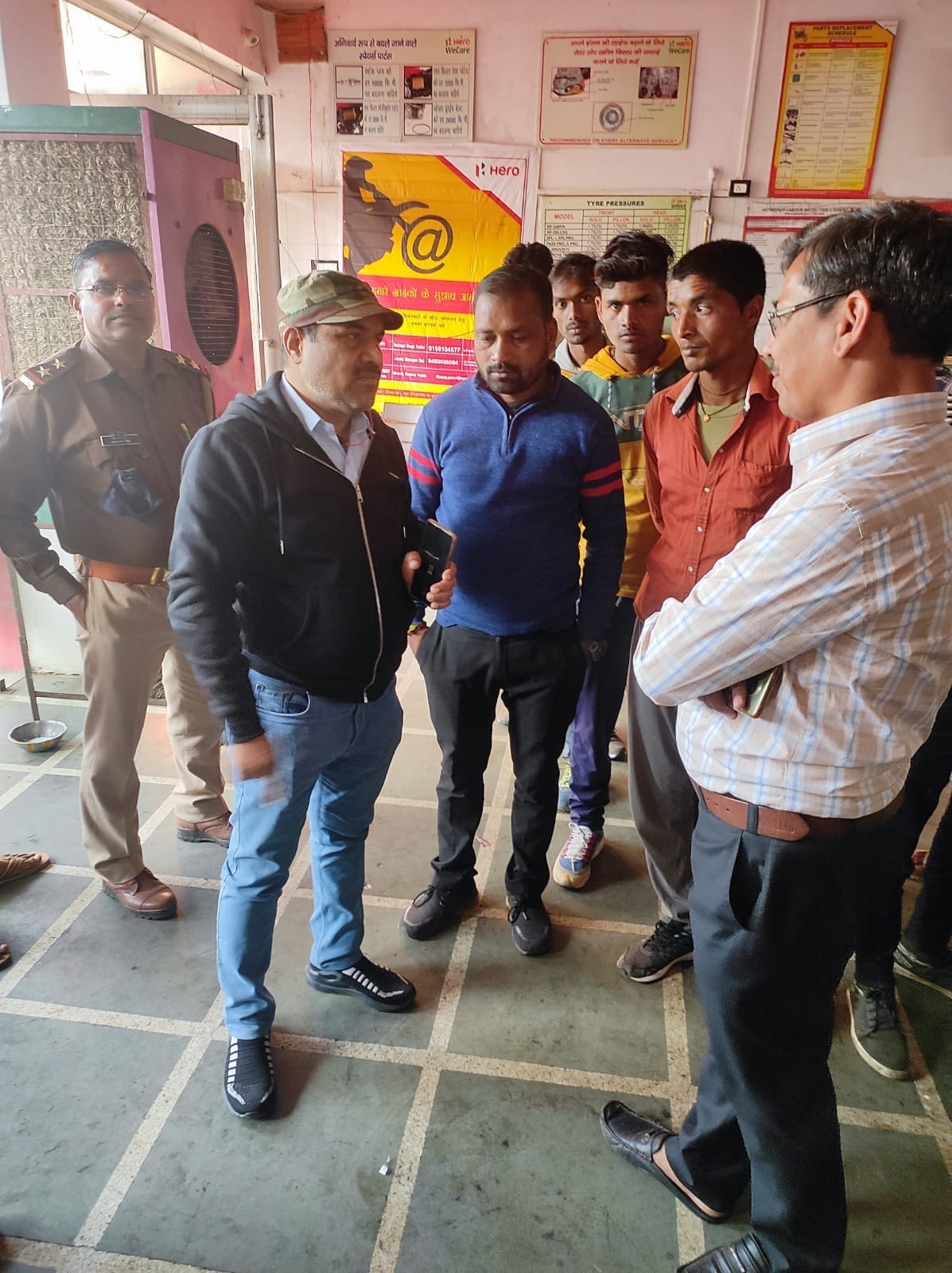 Unauthorized showroom of vehicles seized