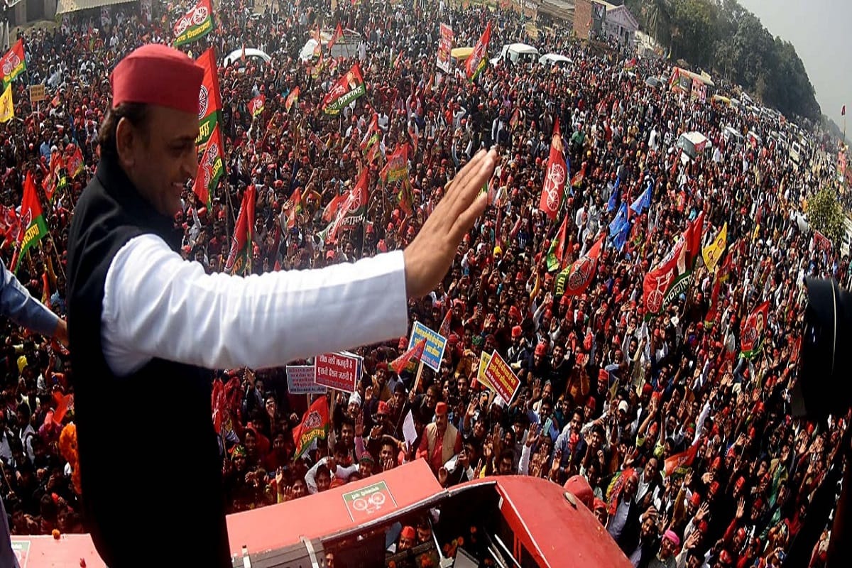 up election 2022 Akhilesh Yadav visit jaunpur  said  government is flouting  constitution petro companies benefited 600 times  in three months