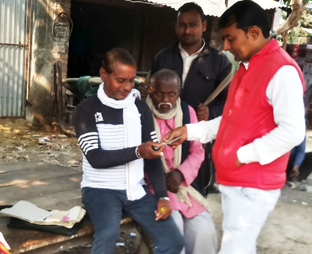 fathepur news,Robbery on revenue of lakhs every month