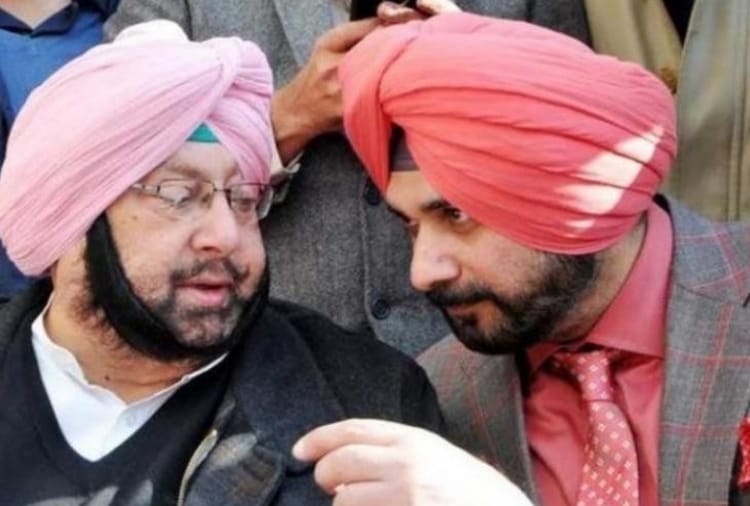 Captain Amarinder Singh opponents in Patiala were awarded ranks of district head and executive head