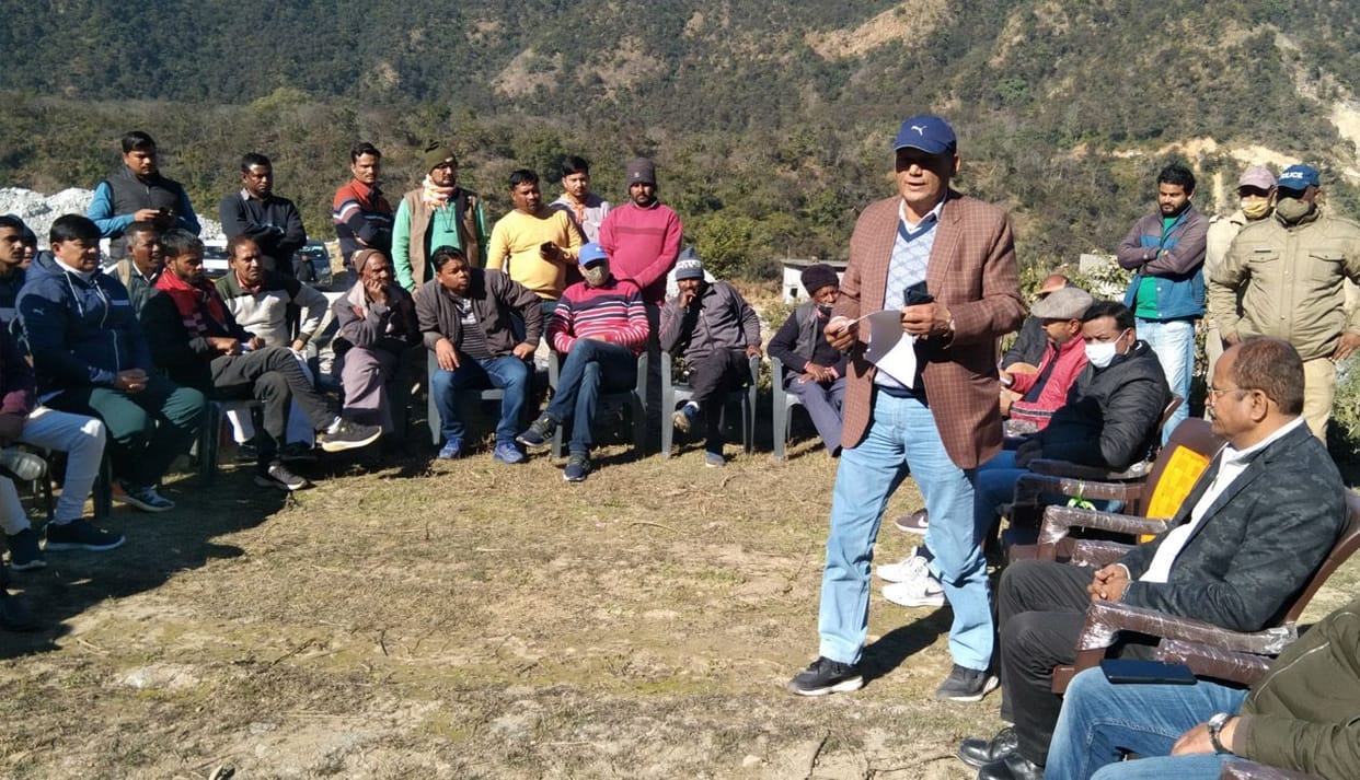 Villagers' talks with RVNL fail