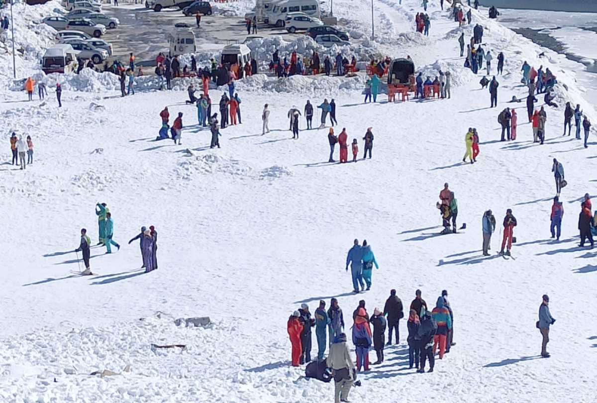 himachal weather update: Rain and snowfall forecast for two days, minimum temperature in Dalhousie is zero