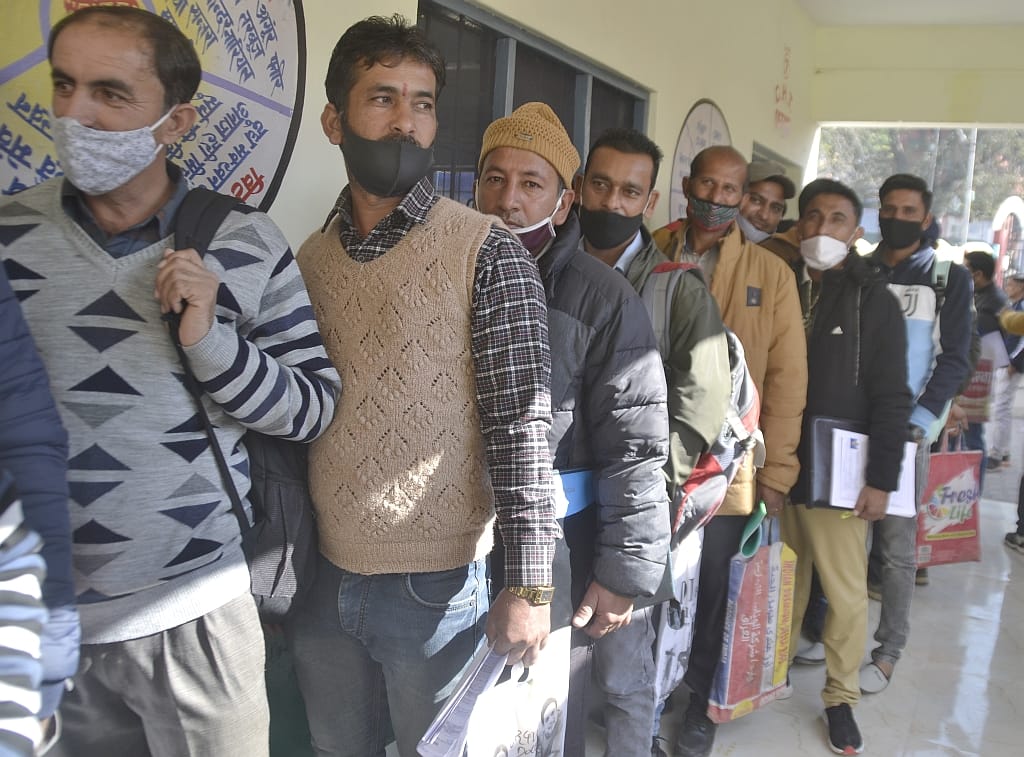 in nahan first day 54 candidates came for arts teachers interview