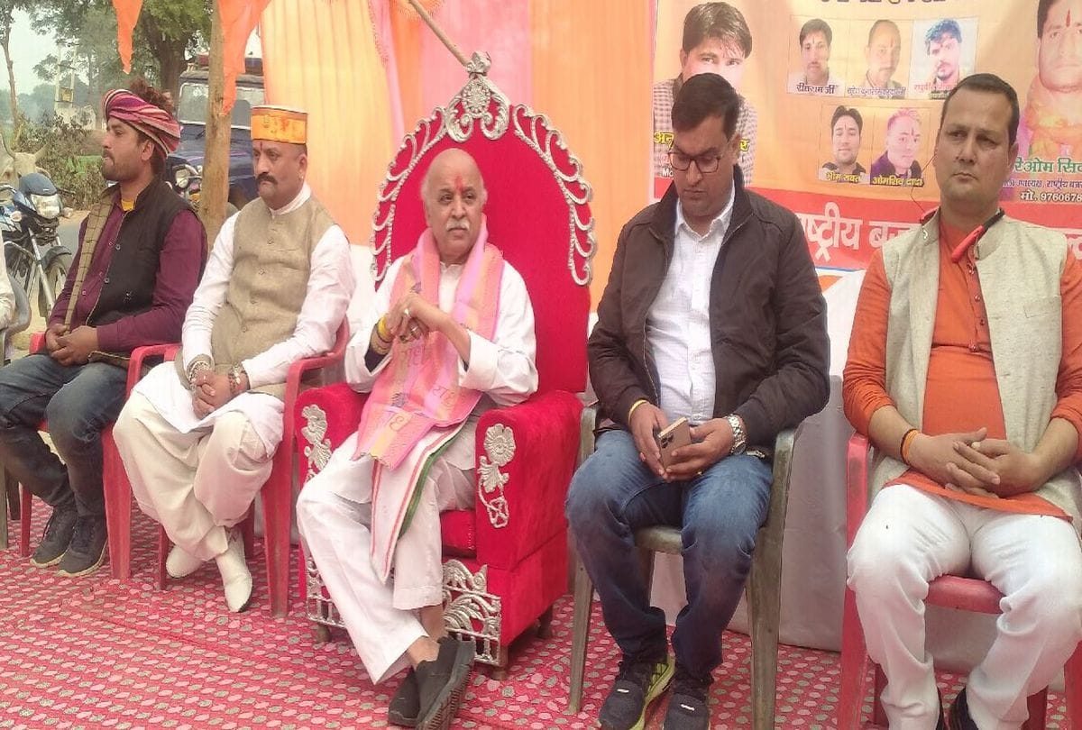 pravin togadia attacks on government over farmers and krishana janmabhoomi
