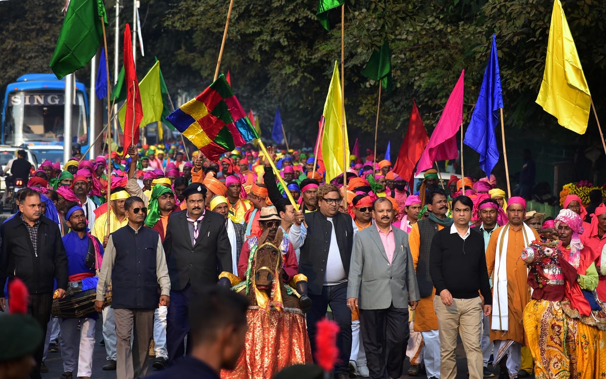 Prayagraj: Commemoration of freedom decorated with sura-lay-taal