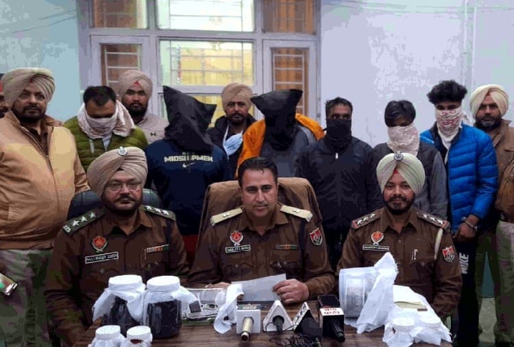 Police caught six drug smugglers in Phagwara of Punjab