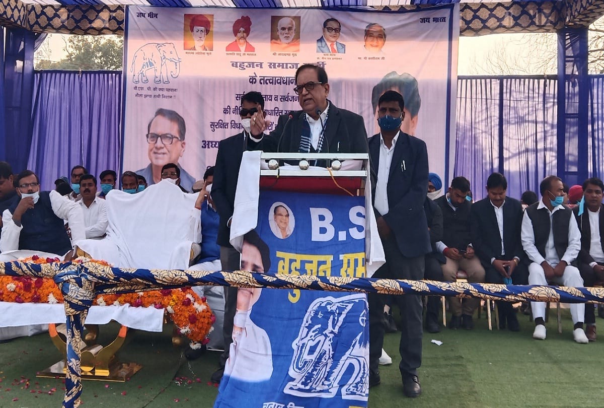 Satishchandra Mishra said SP-BJP together organize riots to form government more than 500 Brahmins were killed