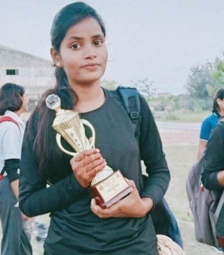 Niharika will play National University Volleyball competition, increased the value of the district