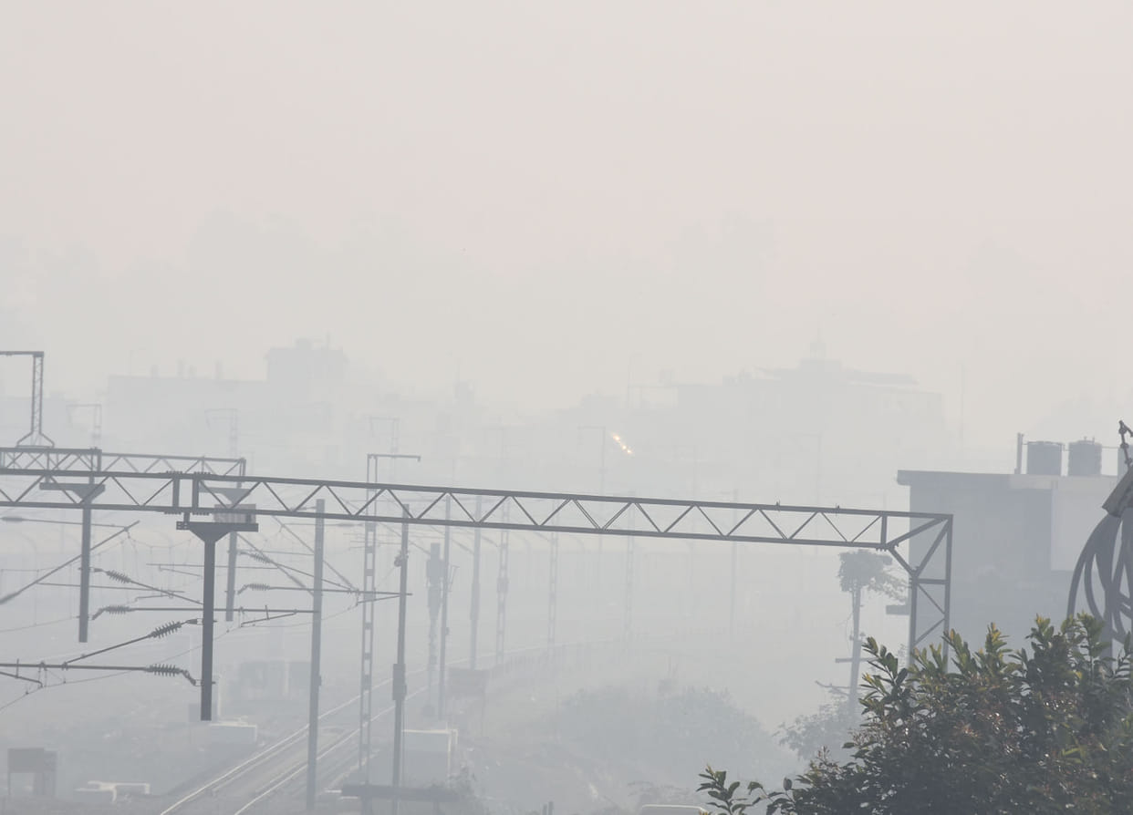 The winter shivered, the mercury rose to 3.2 degrees Celsius