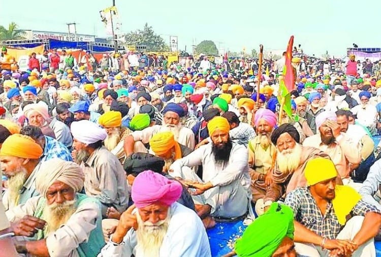 Farmers warn for protests against increase toll tax in Punjab