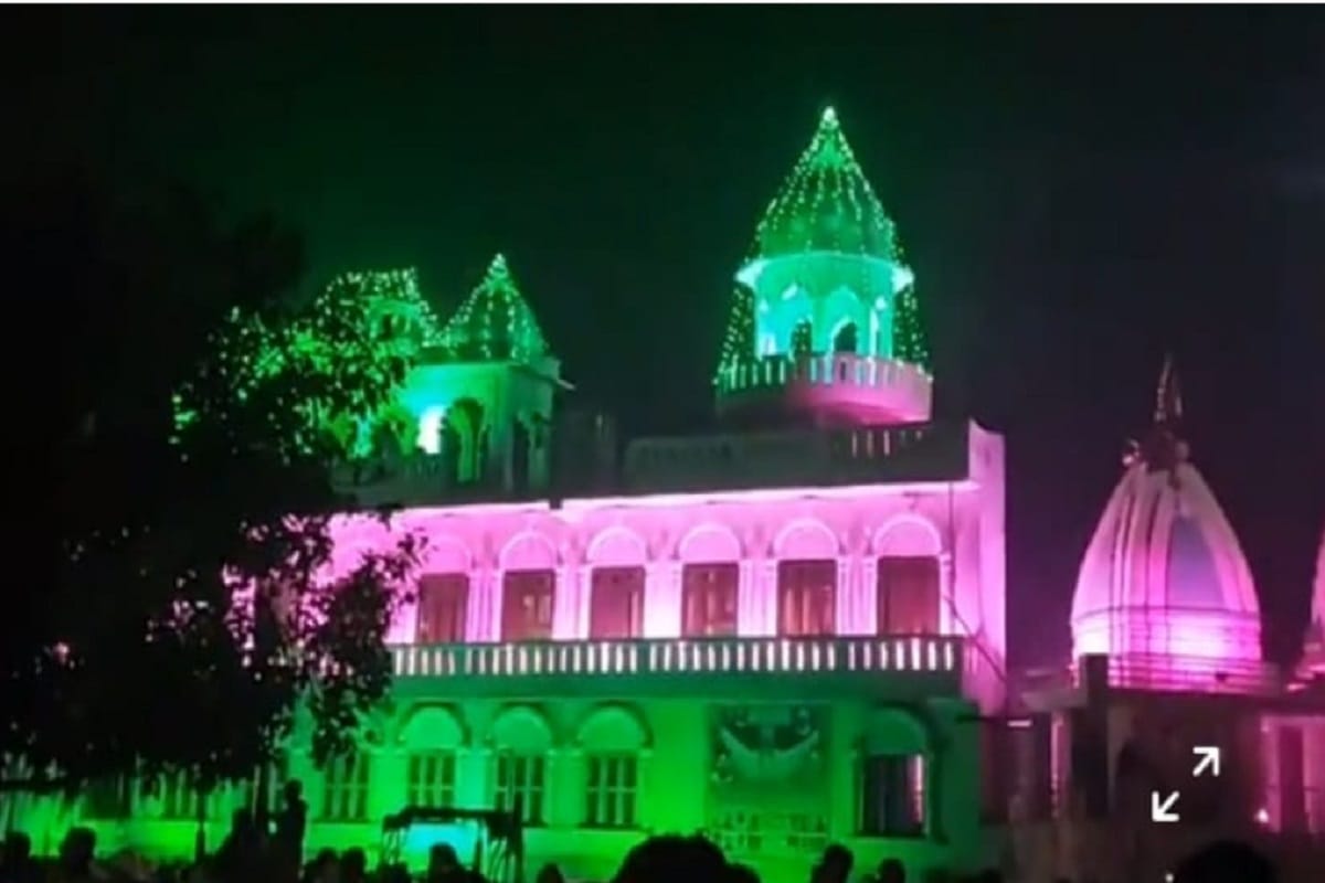 Muzaffarnagar News: Diwali was celebrated in Sisauli village when Rakesh Tikait reached home after 383 days and see photod