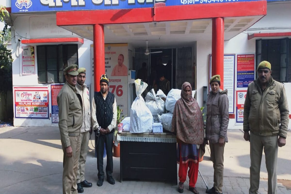 Muzaffarnagar News: Police has busted illegal liquor manufacturing factory and arrested two including woman
