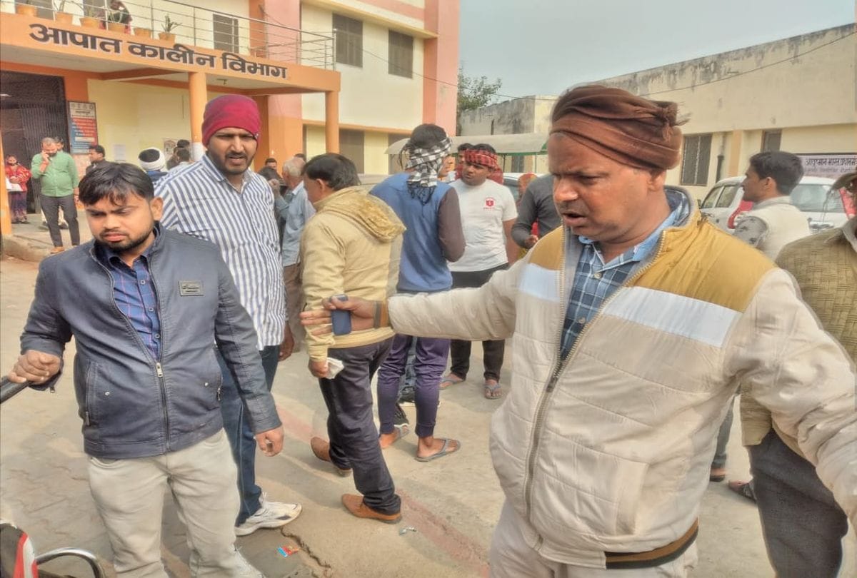 Two Dead In Wall Collapsed Mainpuri News In Hindi