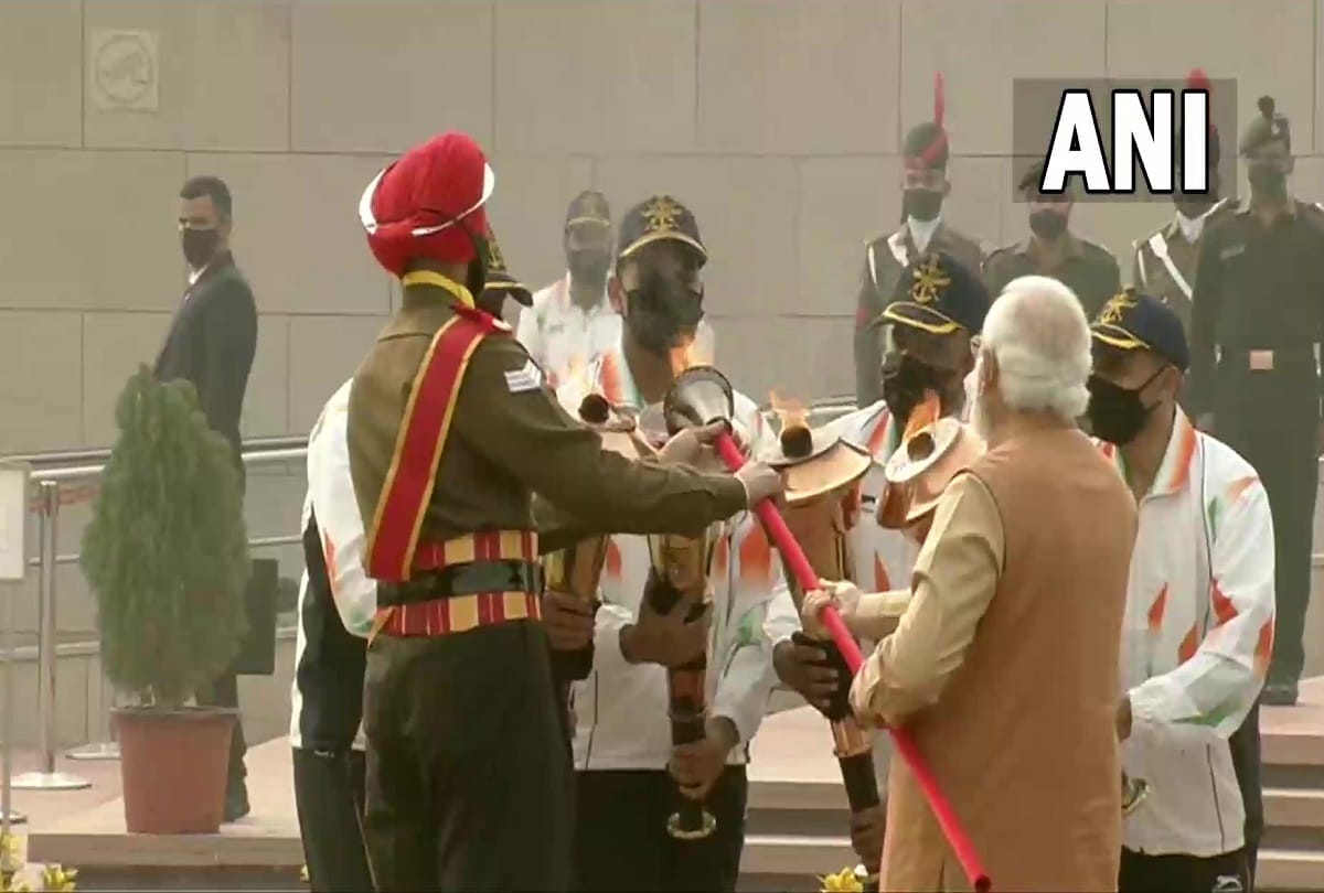 Vijay Diwas 2021 Live Updates,  PM Narendra Modi to participate in ceremony of Swarnim Vijay Mashaals at War Memorial today, 1971 war, Significance of Vijay Diwas