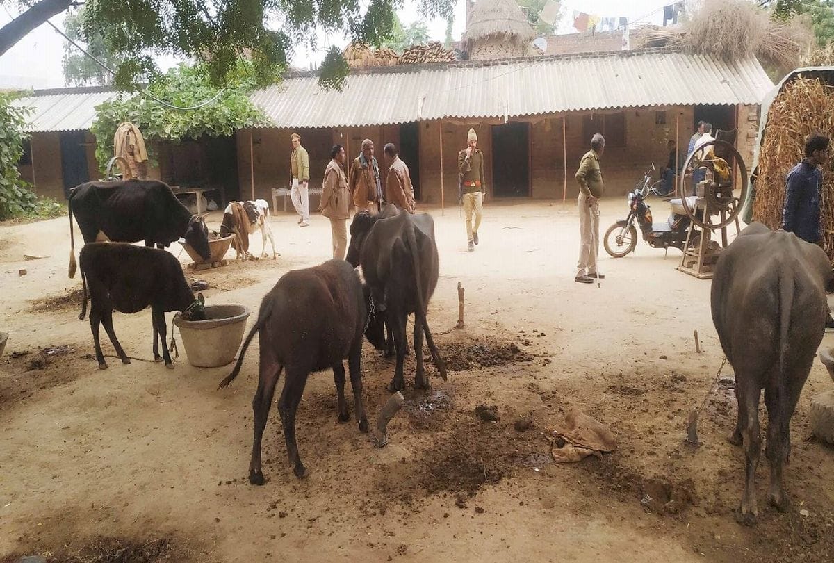 panic spread in the village after the double murder in agra