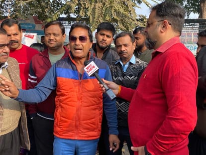 UP Assembly Election 2022 prayagraj Chai Par Chunavi Charcha Coverage News Updates In Hindi