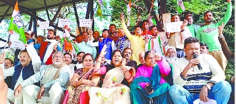 Anger erupted over the misbehavior of Union Minister of State for Home, political parties took to the streets