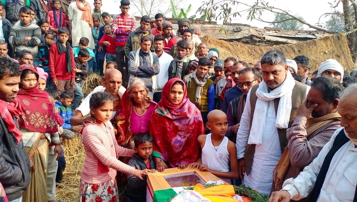 Tribute paid to CRPF jawan with moist eyes