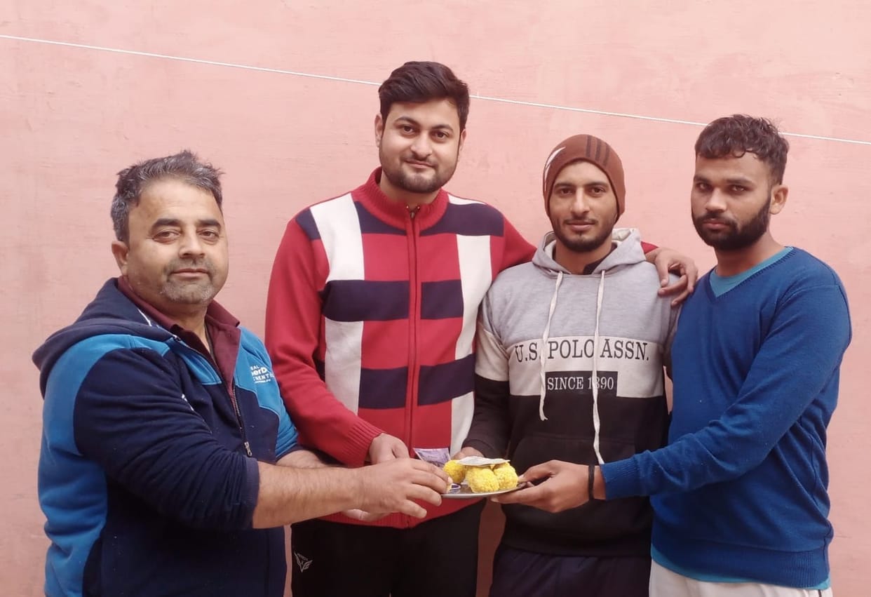 Job lover village Kakrana, every seventh person out