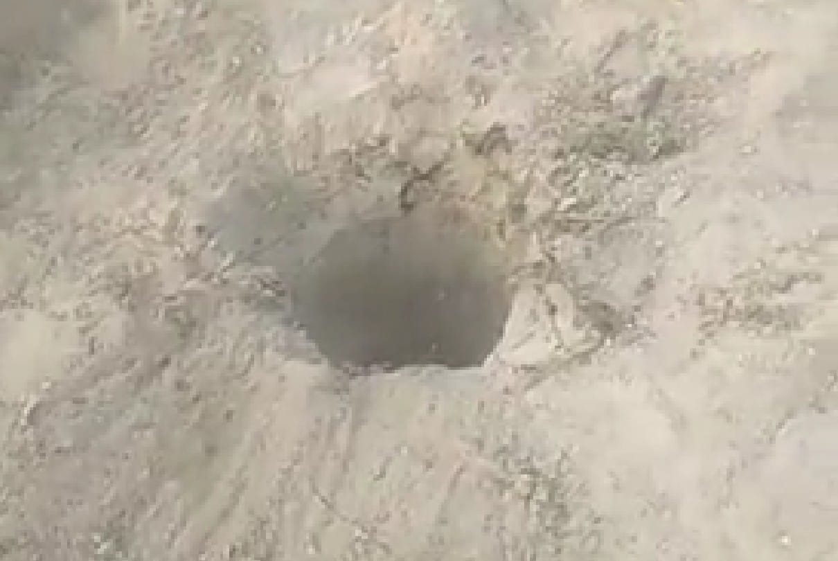 Gujarat Girl falls into borewell, Army rescued later