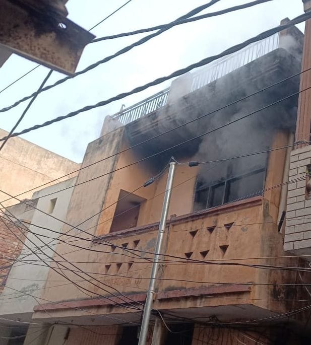 mentally disturbed woman closed the room and set fire