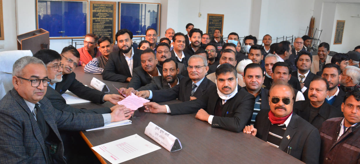 Nine candidates for the post of president in district bar