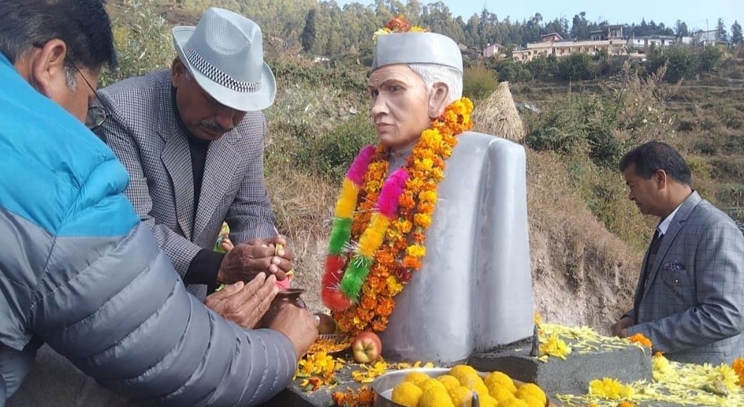 Freedom fighter late in Suya village. Khem Singh statue unveiled