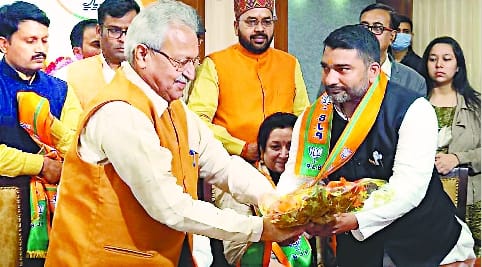 Former SP candidate Siddharaj joined BJP