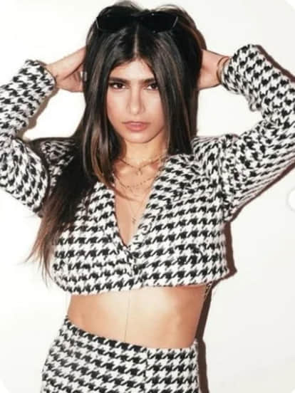 मिया खलीफा