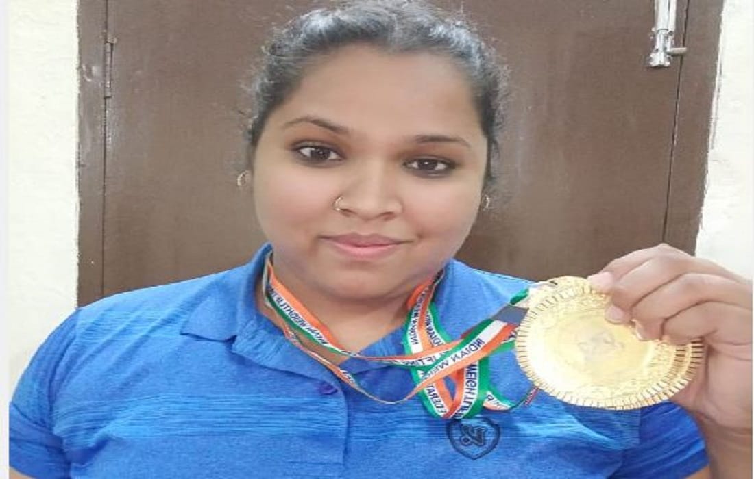 daughters of varanasi in weightlifting Purnima Pandey wins gold at Commonwealth qualified for Commonwealth Games 2022