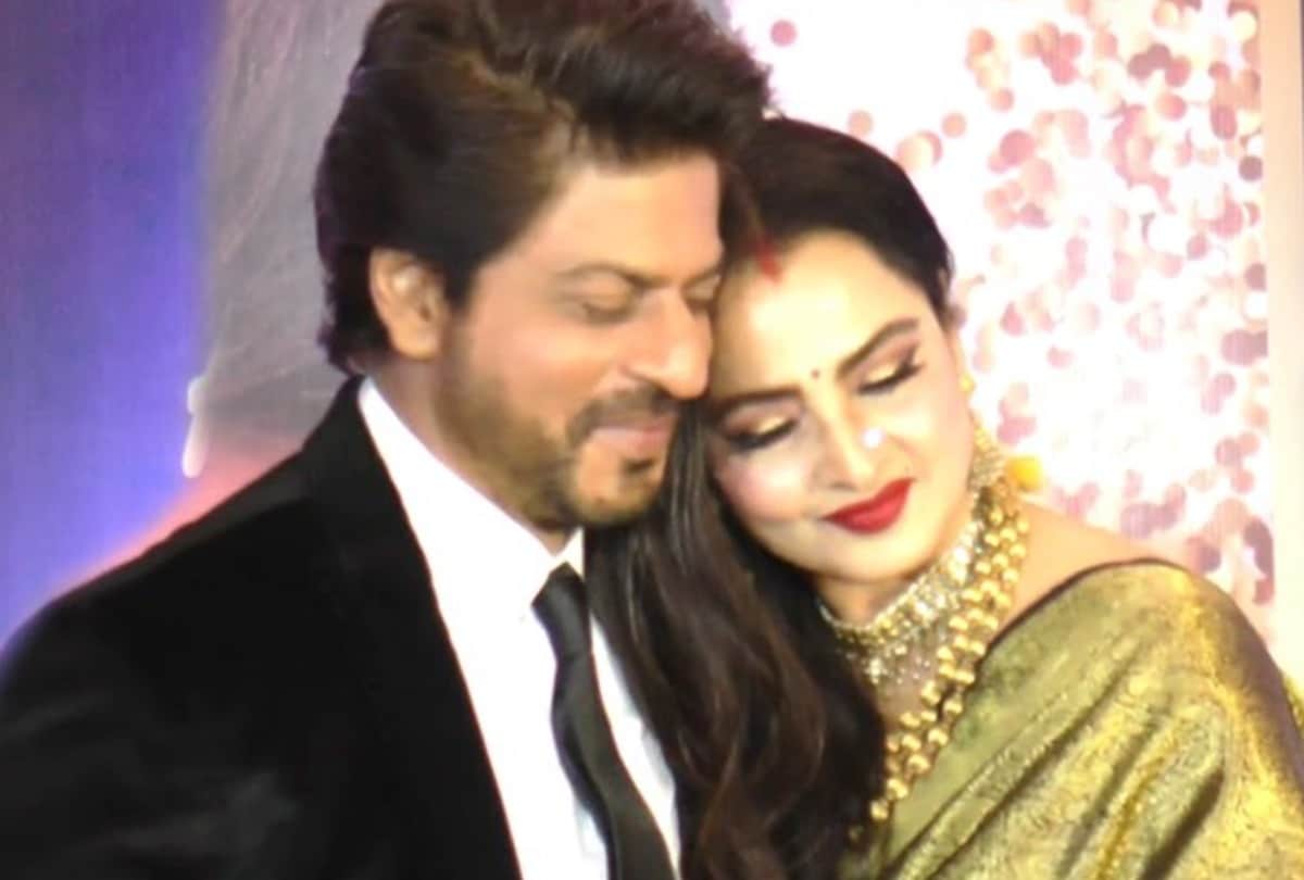 rekha got emotional when talked about shahrukh khan on stage called him diamond