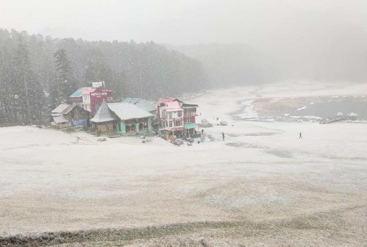 himachal weather update: Season's first snowfall in Manali and Bharmour, cold wave in Shimla