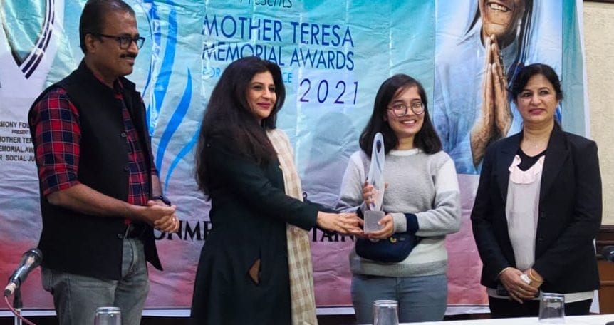 Riddhima Pandey honored with Mother Teresa Memorial Award