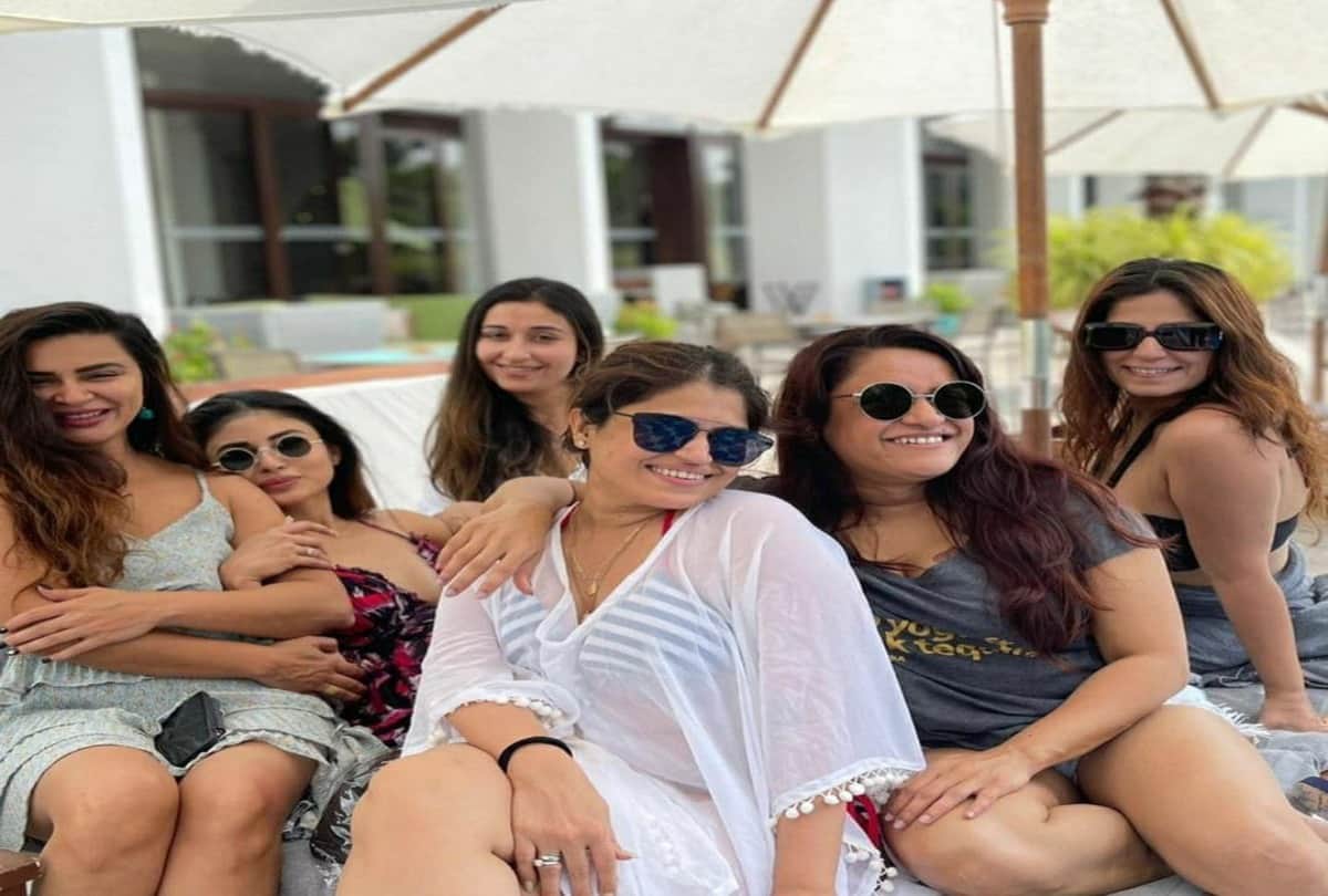 Wedding Bells: Mouni Roy was seen having a bachelor party in Goa with friends pictures went viral on social media