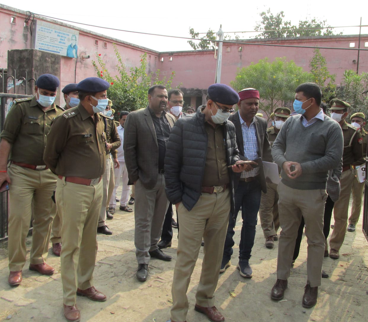 Yogi will come to Sonbhadra on 22nd: Helipad will be built near the meeting place, DM-SP saw the arrangement