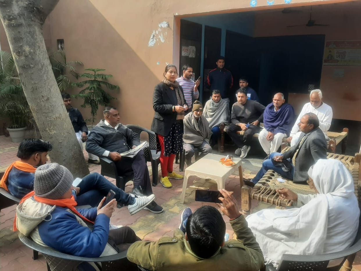 Muslims in the name of Hindus in the Aadhar card