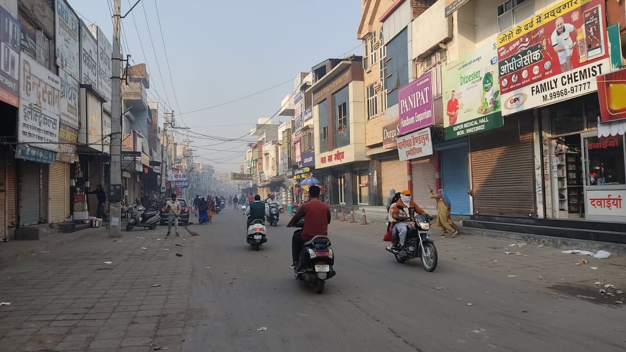 Yellow strip will be drawn on the road in the city, 11 lakh will be spent
