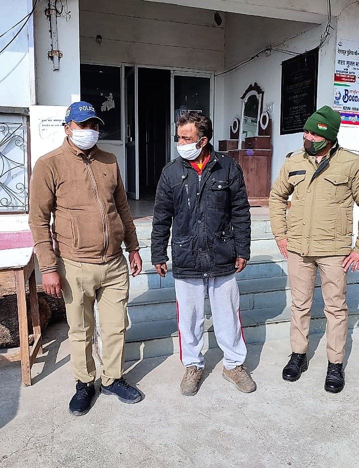 Husband arrested for burning his wife by pouring petrol