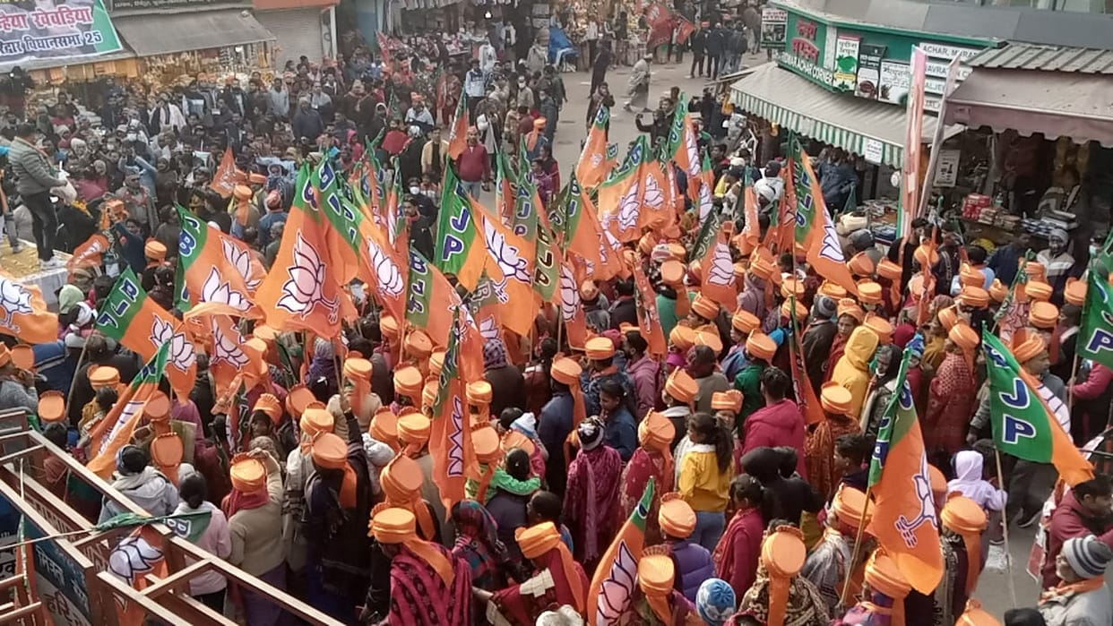 congress wrote a letter to the election commission ban on government spending rallies of bjp leaders